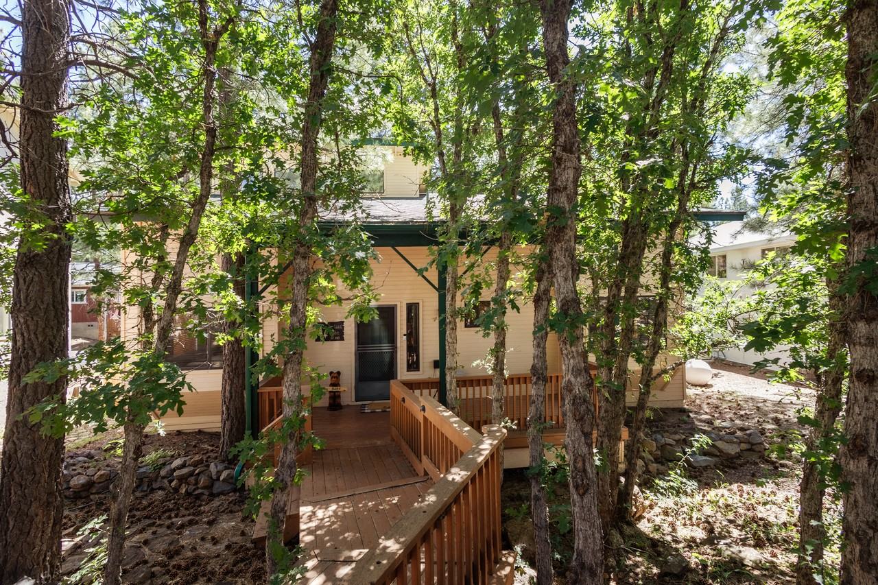 335 Sandia Cir #1 - Photo 4 of 24