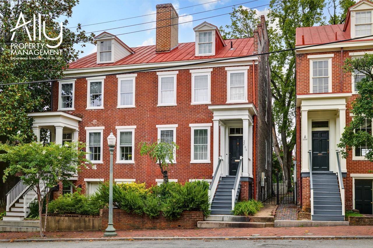 2206 East Broad Street #1 - Photo 2 of 31