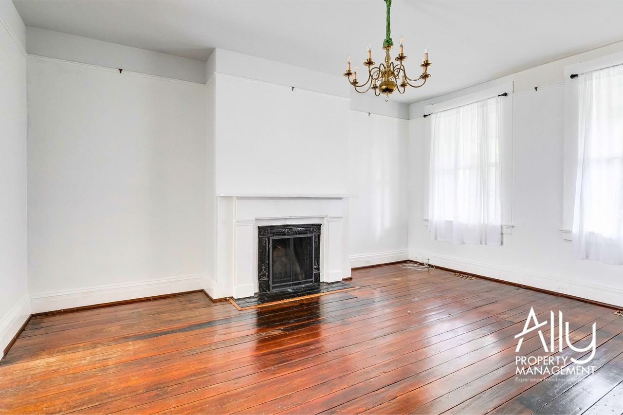 2206 East Broad Street #1 - Photo 7 of 31