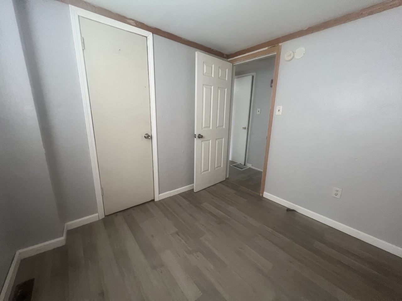 160 6th Street #1 - Photo 3 of 10