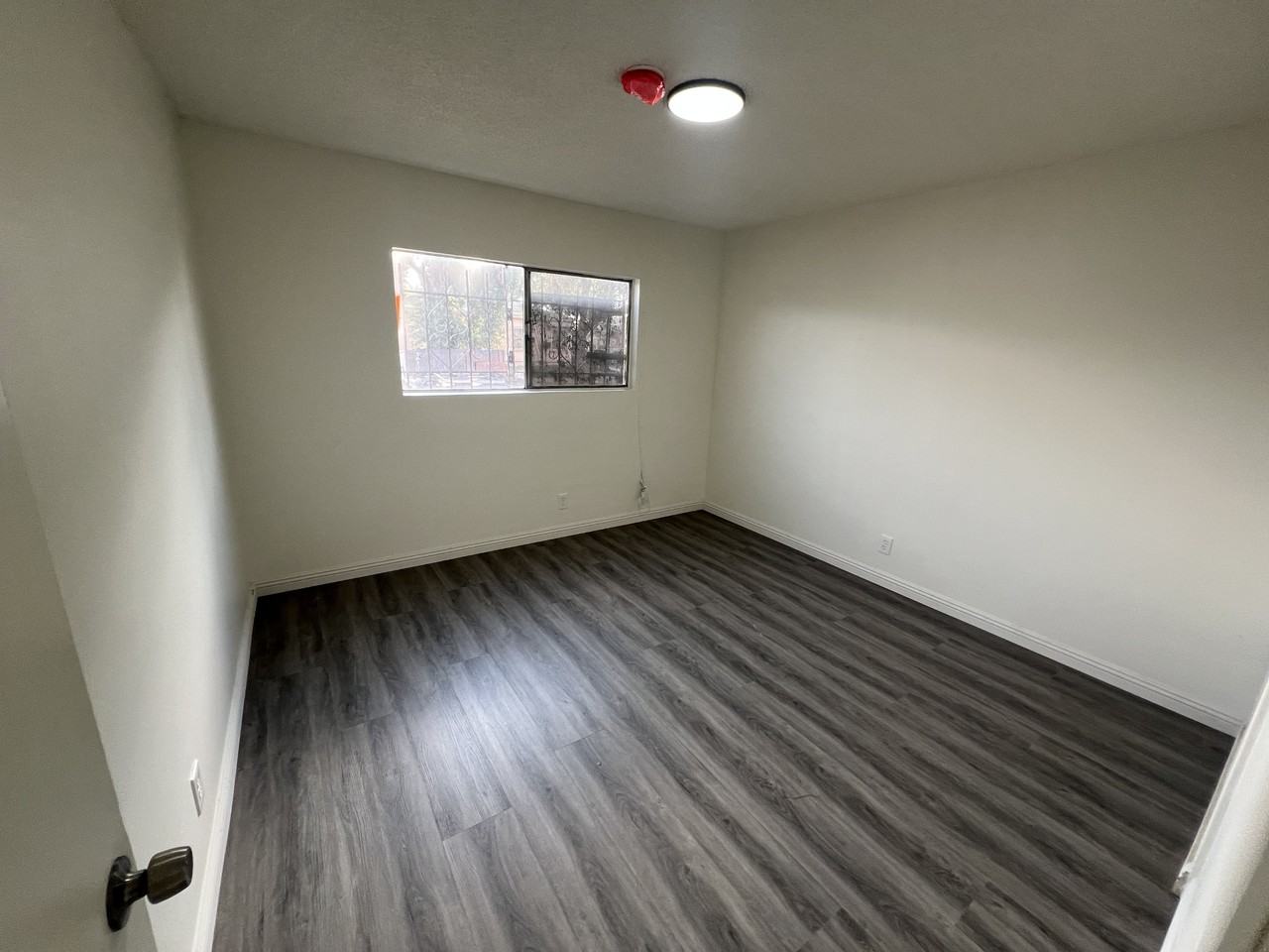 5961 South Harvard Boulevard #1 - Photo 7 of 12