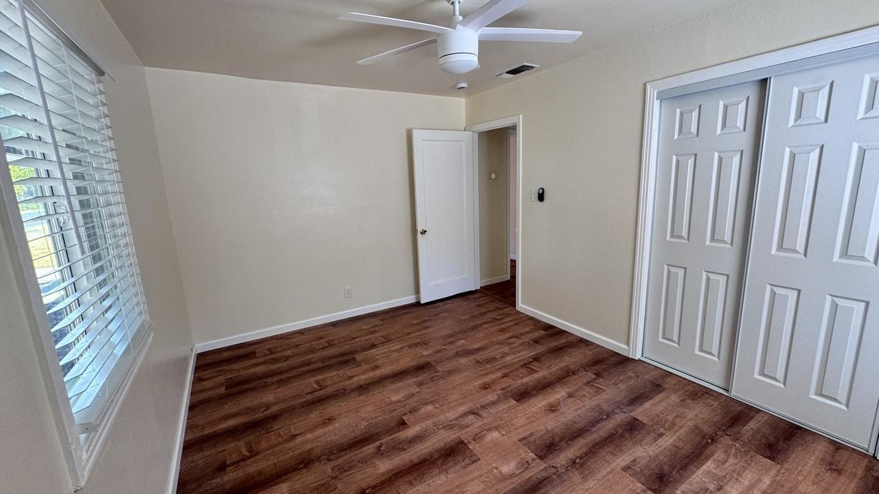 4208 20th Avenue #1 - Photo 5 of 11