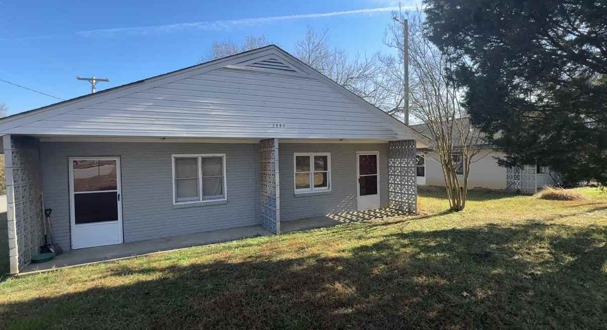 1001 Richland Street #B - Photo 4 of 9