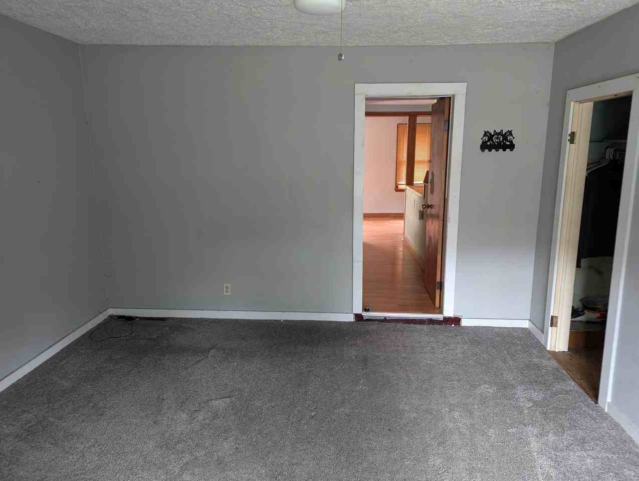 1128 N Main St #1 - Photo 5 of 11