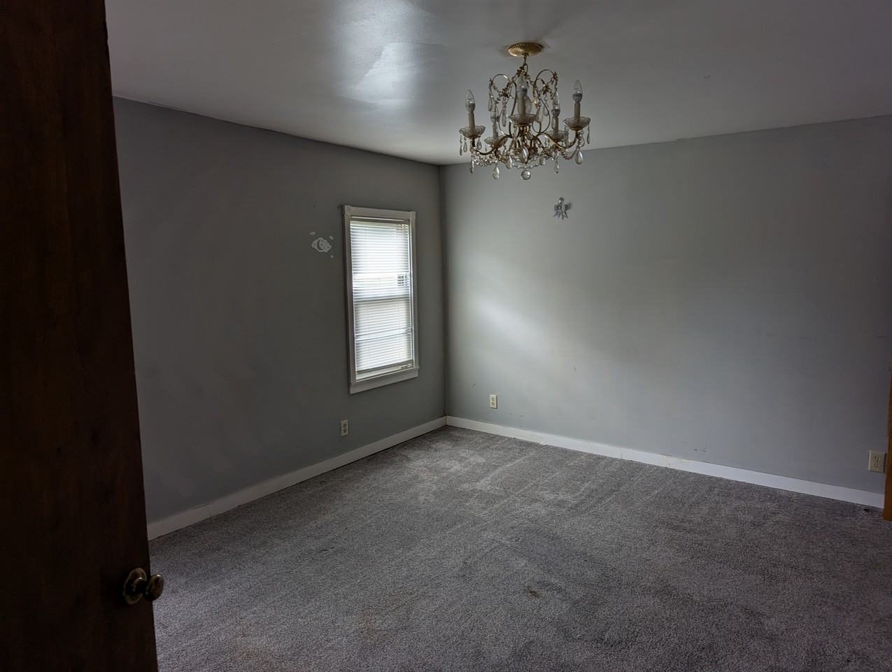 1128 N Main St #1 - Photo 6 of 11