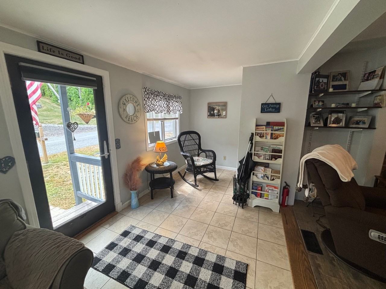 6 Neal Shore Road #1 - Photo 2 of 22