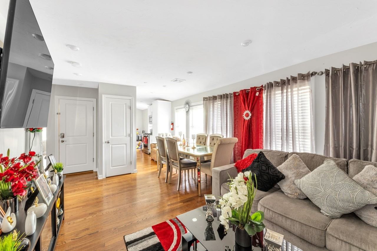 13 Pierce Street #5 - Photo 2 of 9