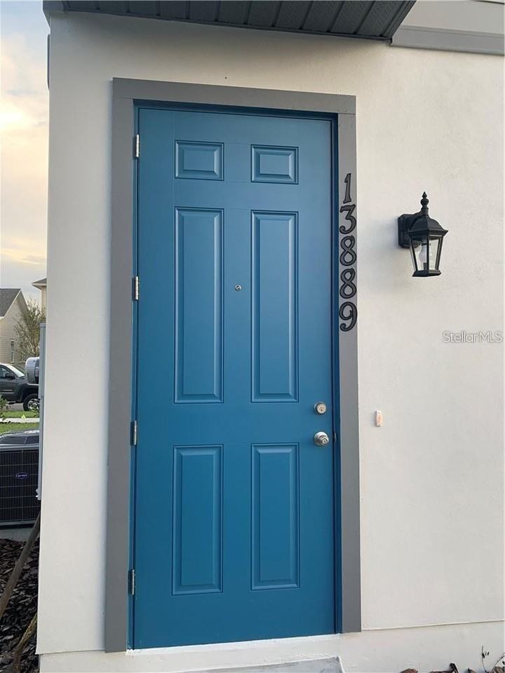 13889 Uppman Alley #0 - Photo 2 of 10