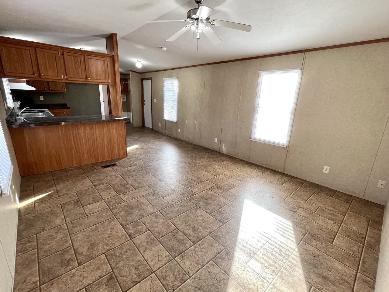 102 S 17th St #1 - Photo 4 of 9