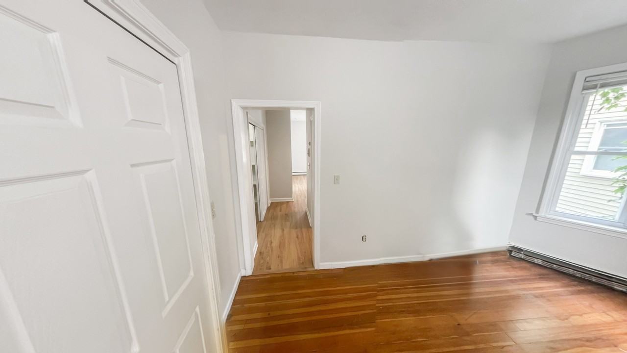 165 165 Hichborn Street165 Hichborn Street - 1 #1 - Photo 4 of 29