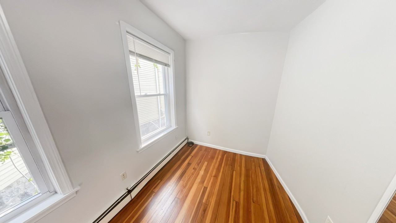 165 165 Hichborn Street165 Hichborn Street - 1 #1 - Photo 5 of 29