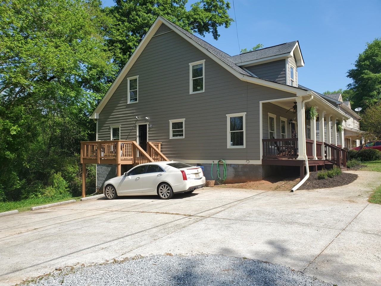 137 Strickland Ave #1 - Photo 2 of 21