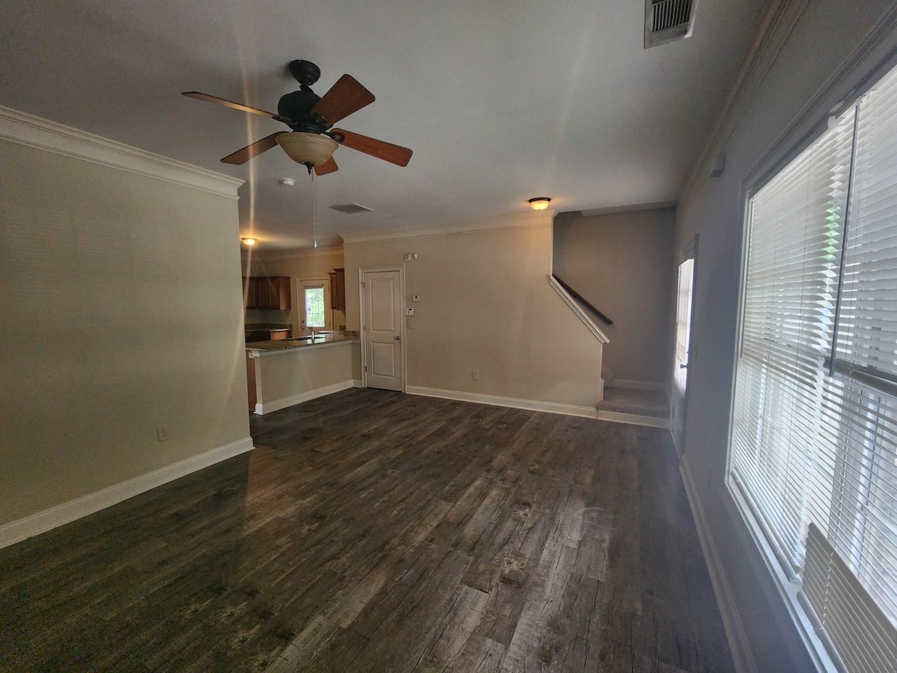 239 Ruth St #1 - Photo 3 of 15