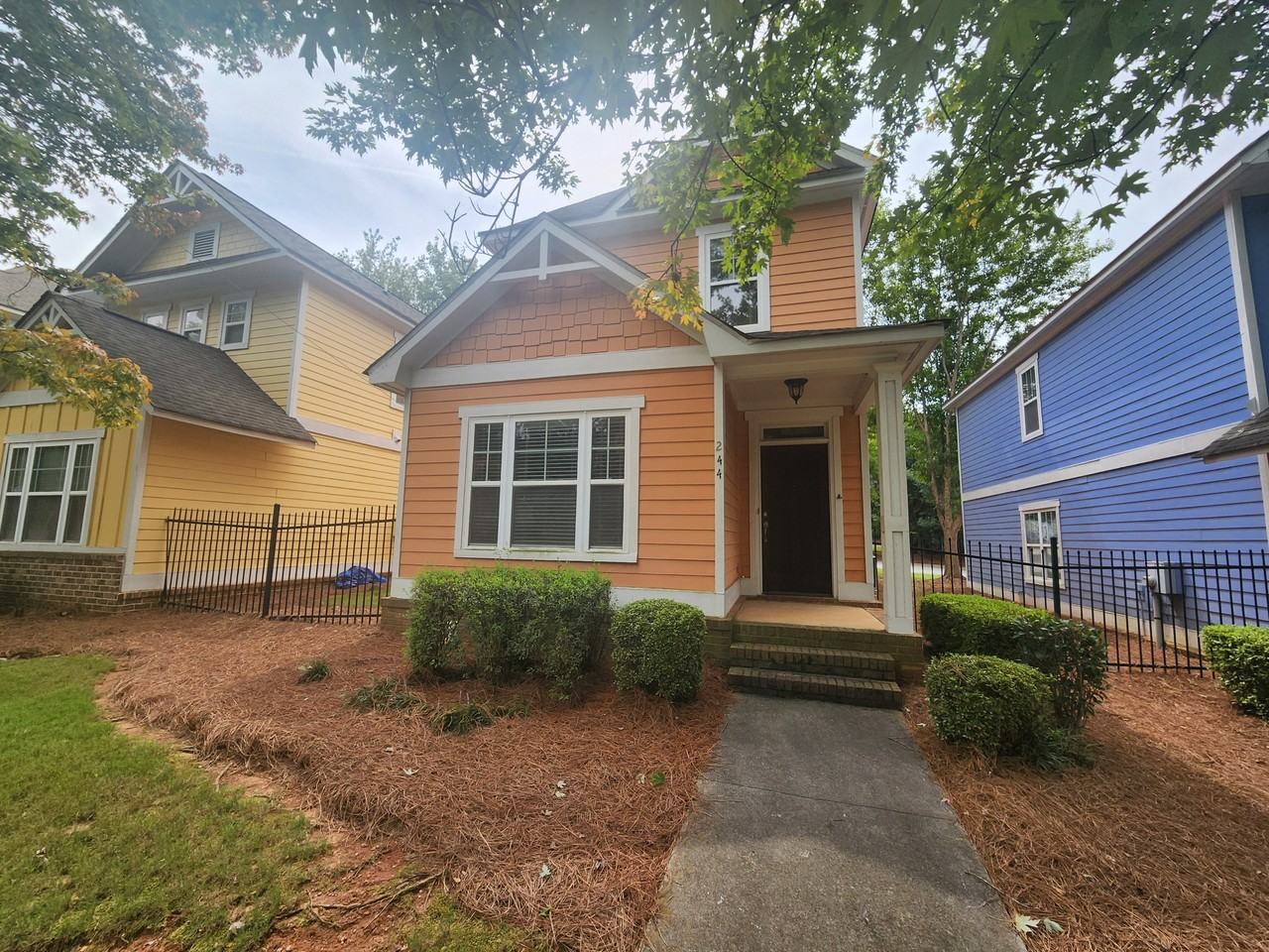 244 Ruth St #1 - Photo 2 of 19