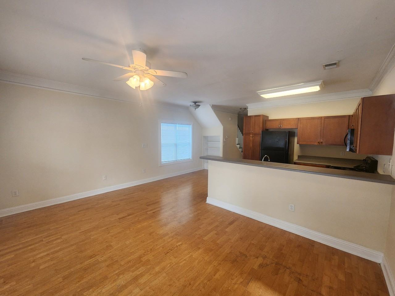 244 Ruth St #1 - Photo 4 of 19