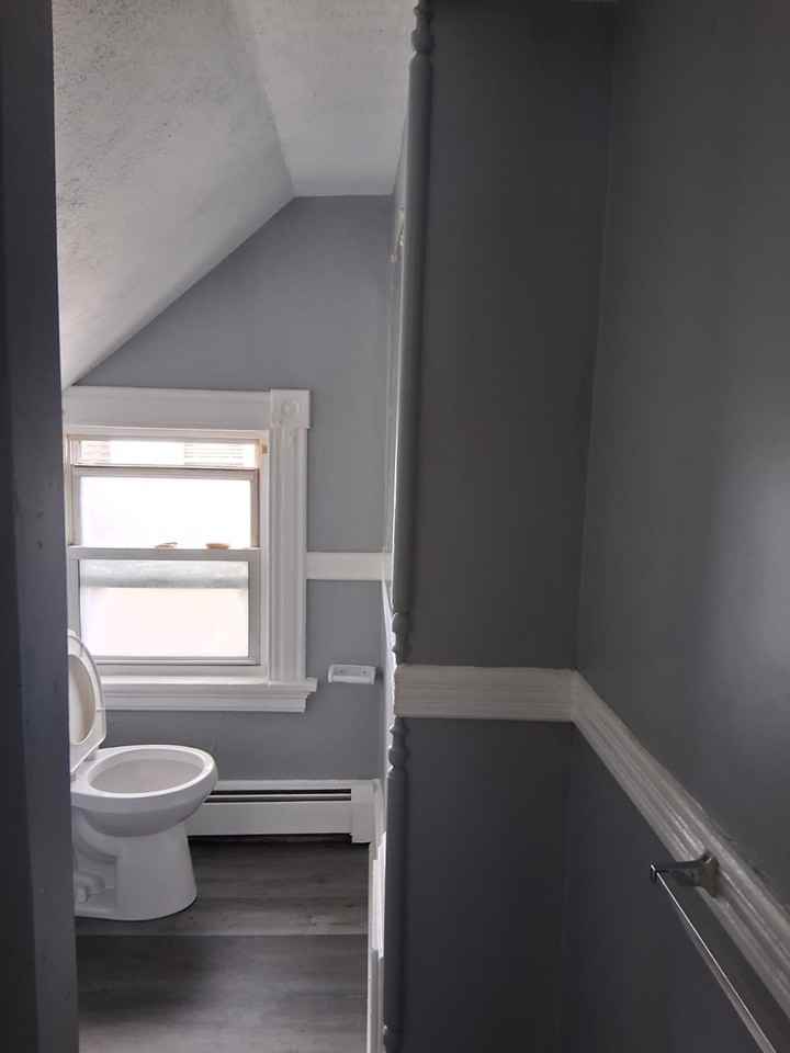 143 Edgewood St #3 - Photo 4 of 10