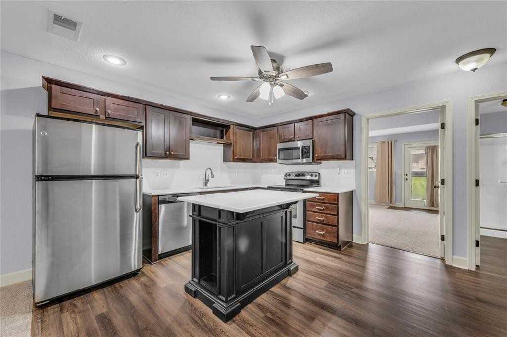 15443 Nw 124th St #1 - Photo 4 of 10