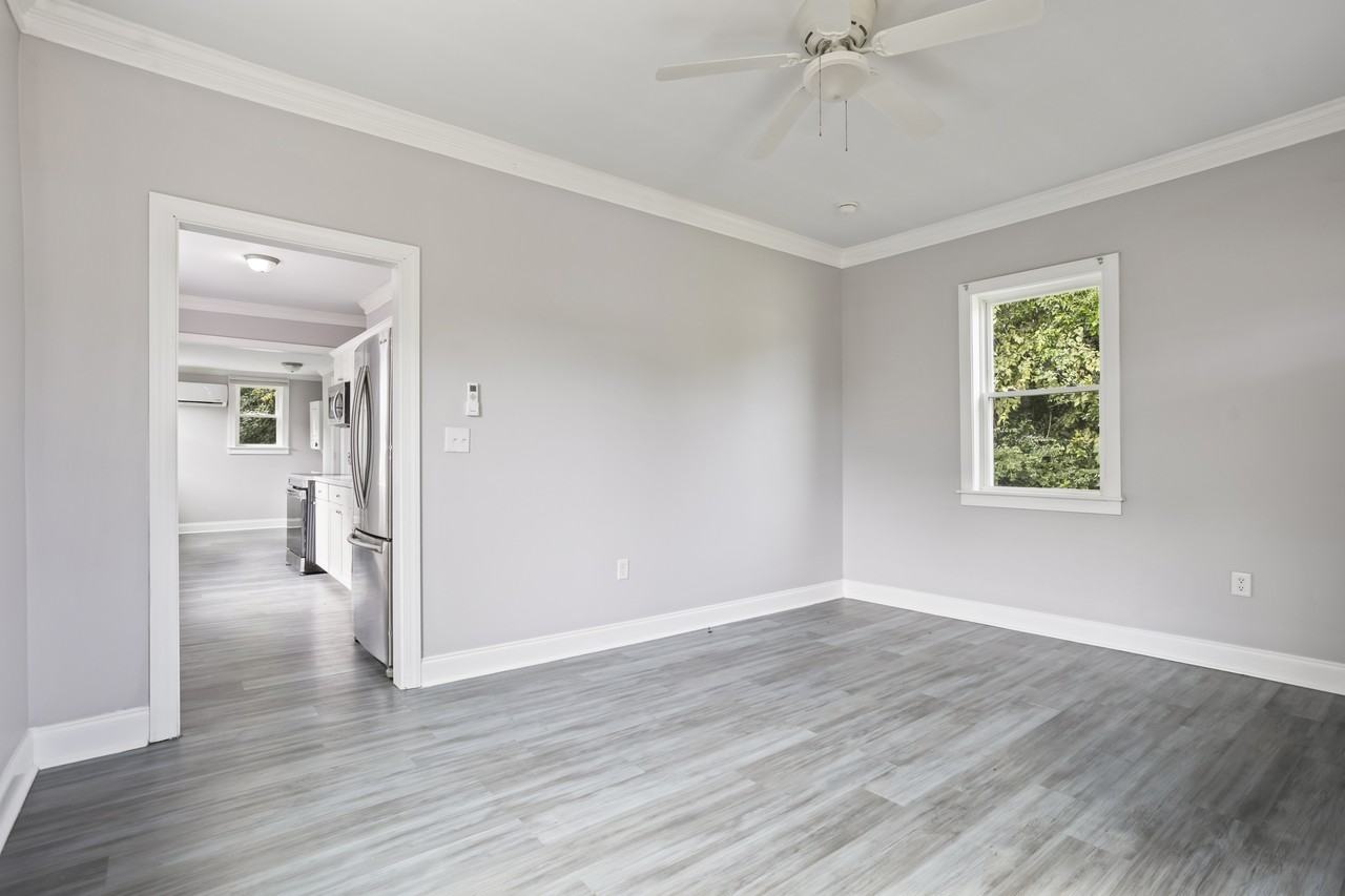 130 Railroad Street #1 - Photo 3 of 11