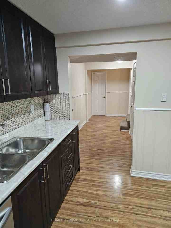 730 Sheppard Avenue #BS - Photo 4 of 10