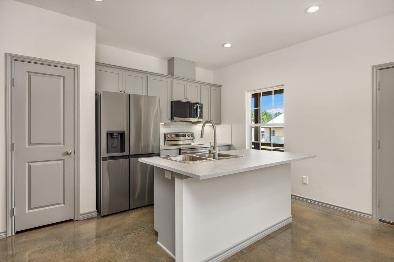 13554 13554 Farm to Market Road 14 - 22 #22 - Photo 3 of 10