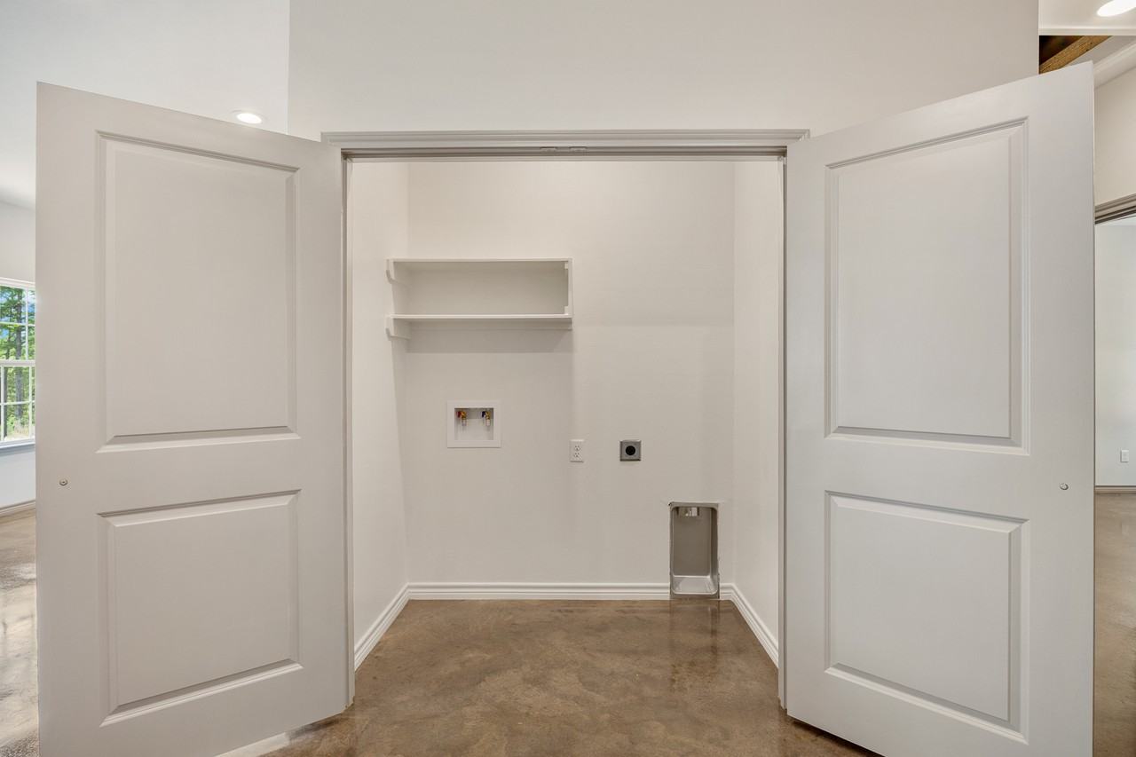 13554 13554 Farm to Market Road 14 - 22 #22 - Photo 5 of 10