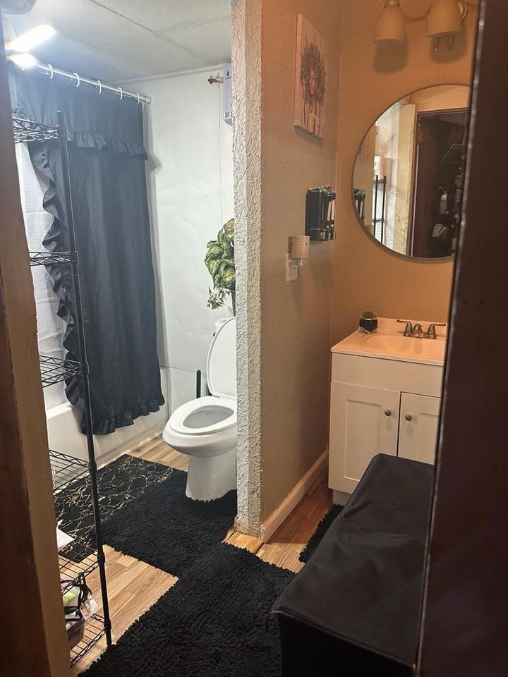 1017 Caldwell St - Photo 4 of 13