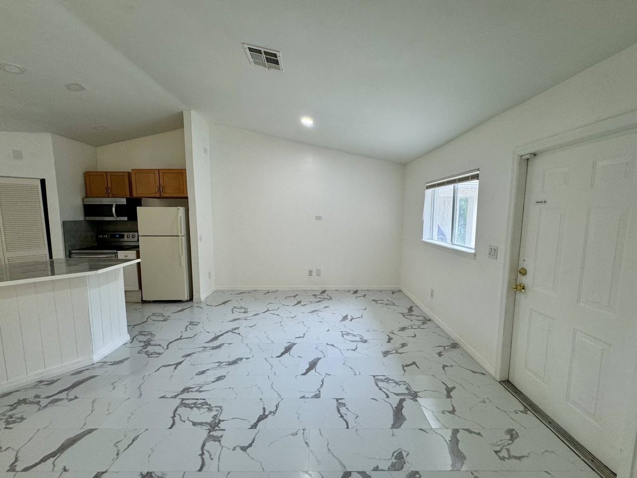 2410 George Ave S #0 - Photo 6 of 26