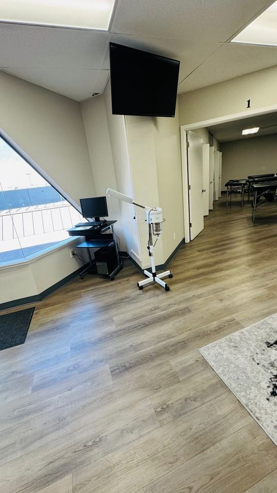 3030 W Clearwater Ave #200 - Photo 6 of 22