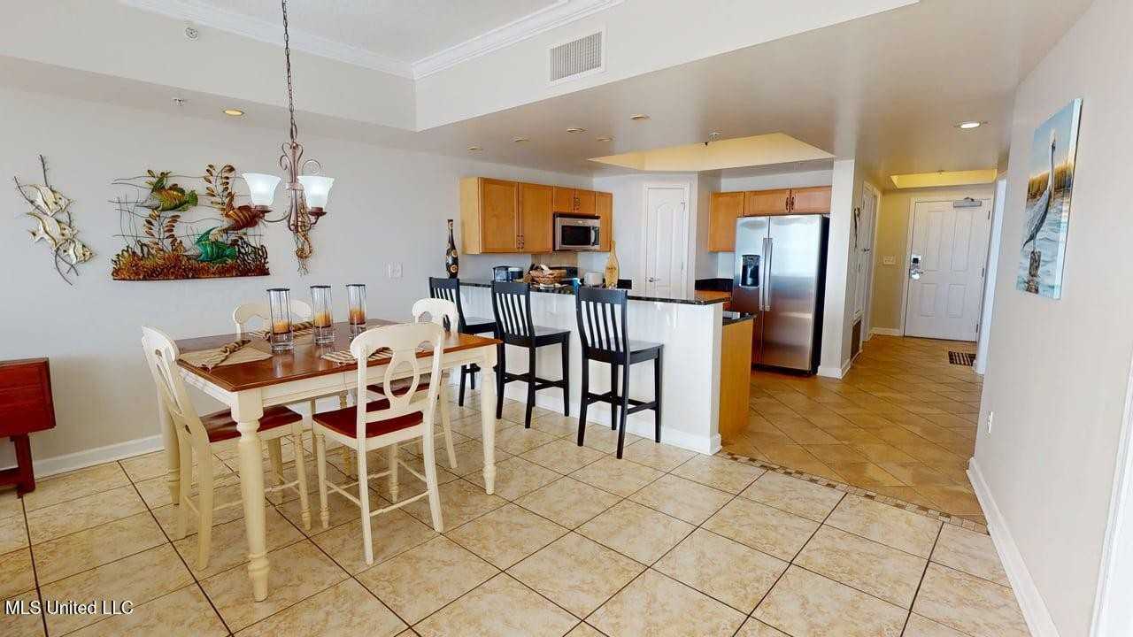 1200 Beach Dr - Photo 6 of 29