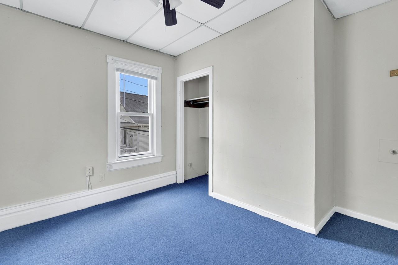 455 Dallas Street #1 - Photo 3 of 33