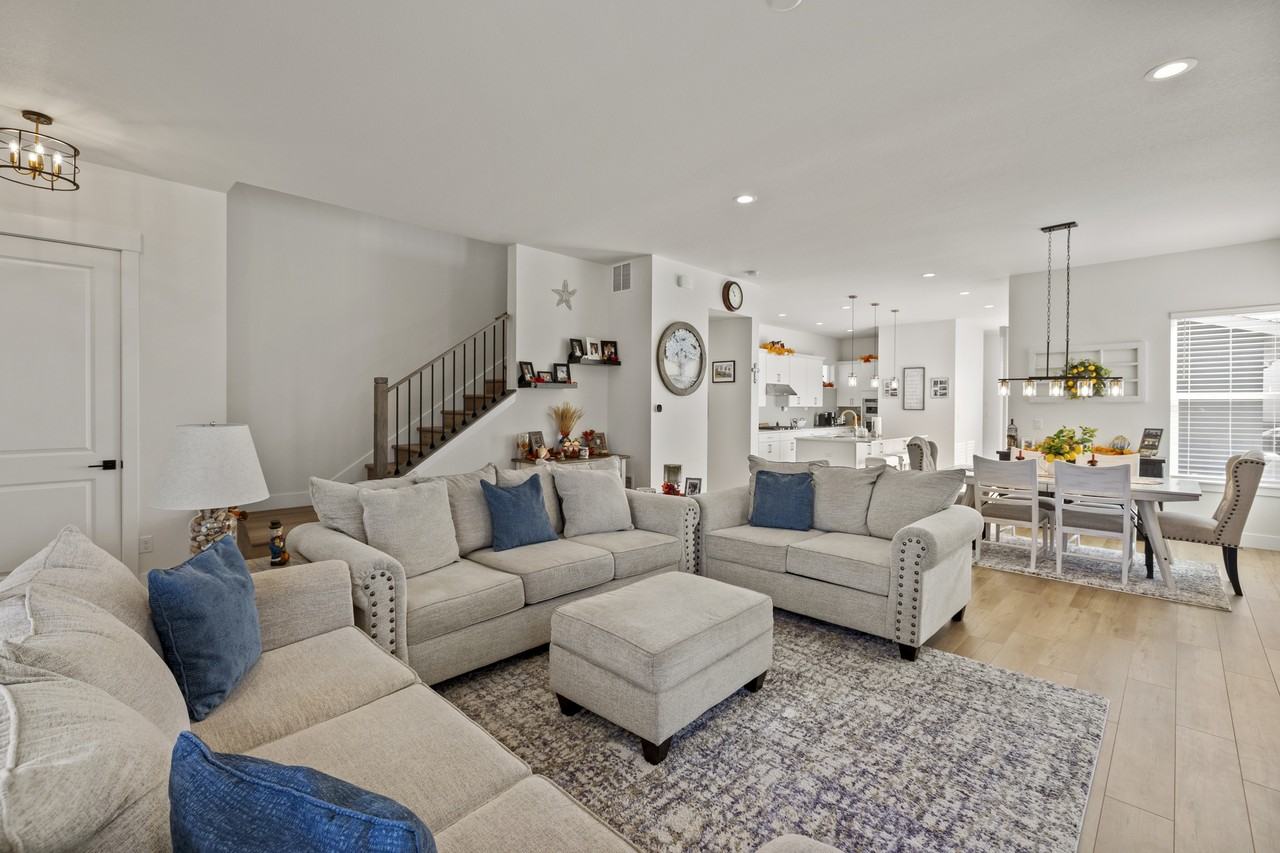 9557 Carcassonne Pl #1 - Photo 6 of 50