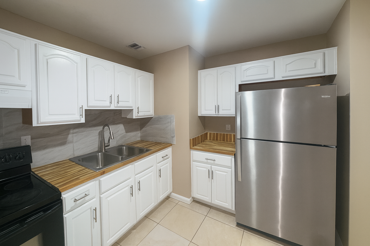 4837 Shoshone St #1 - Photo 3 of 14