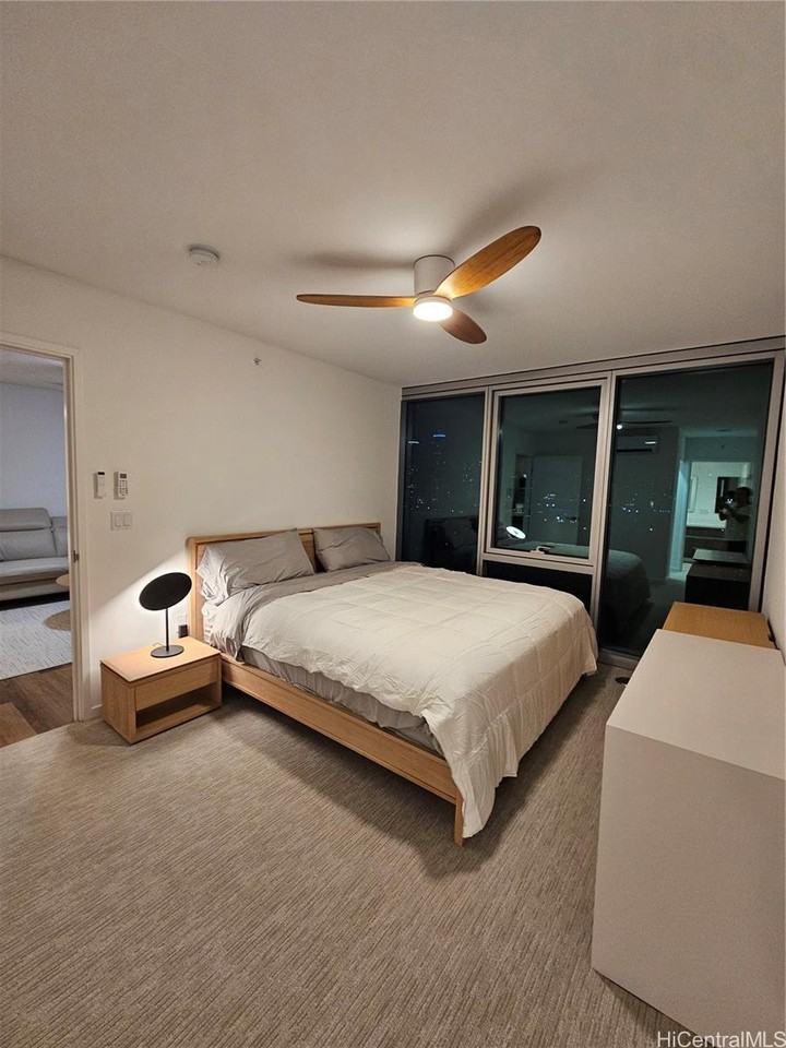 1500 Rycroft Street #1902R - Photo 3 of 19