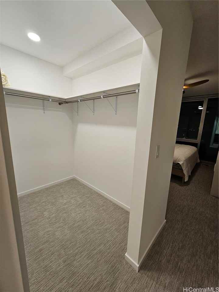 1500 Rycroft Street #1902R - Photo 7 of 19