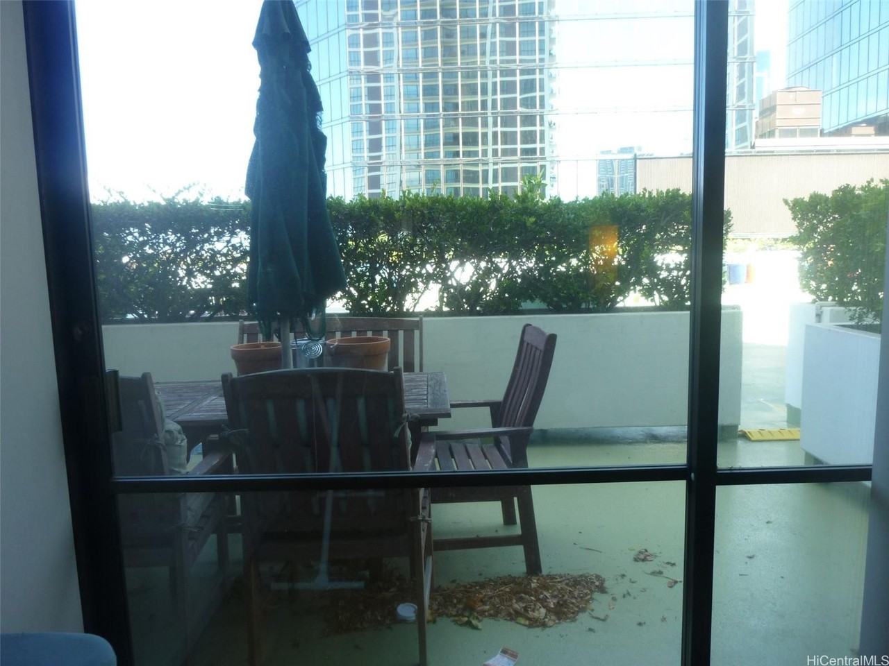 700 Richards St #703 - Photo 6 of 12