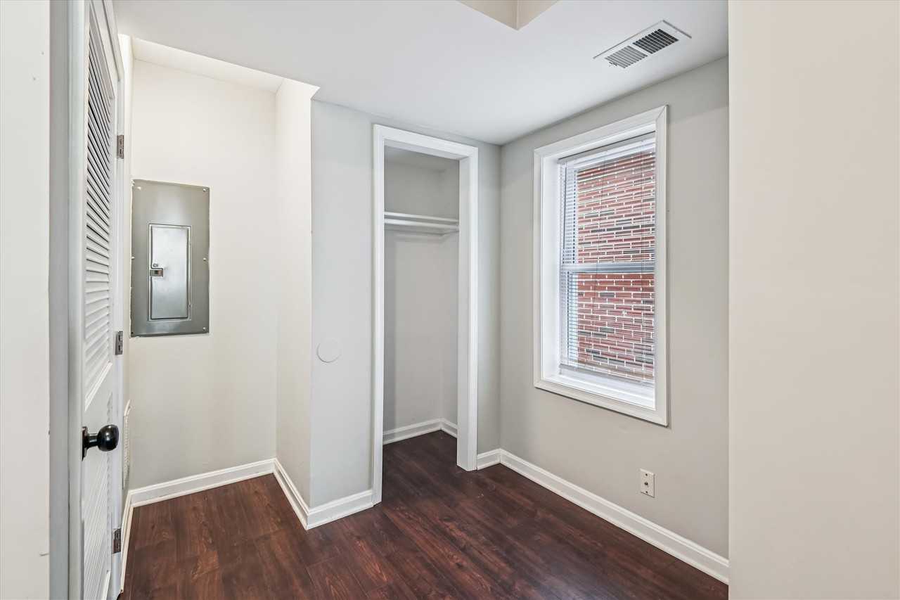 1324 West Lombard Street #2 - Photo 6 of 46