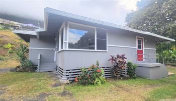 featured image of 41-1100 Waikupanaha Street #B4