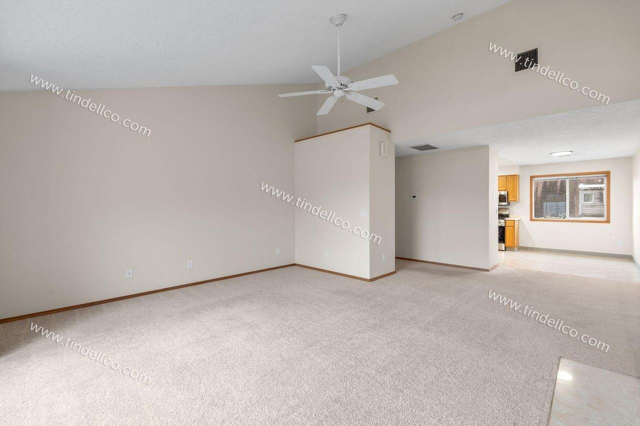 6034 N Lombard St - Photo 5 of 16