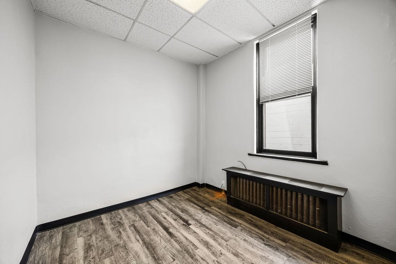 310 N Michigan St #205 - Photo 2 of 15