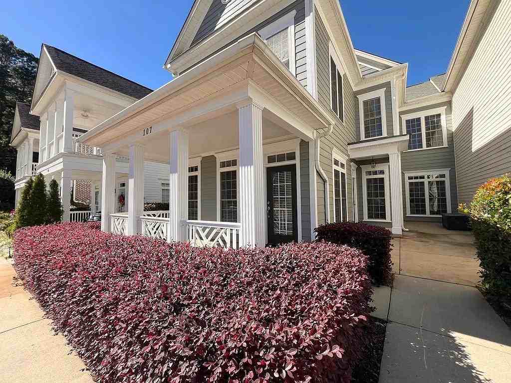 107 Olde Towne Dr #1 - Photo 3 of 43