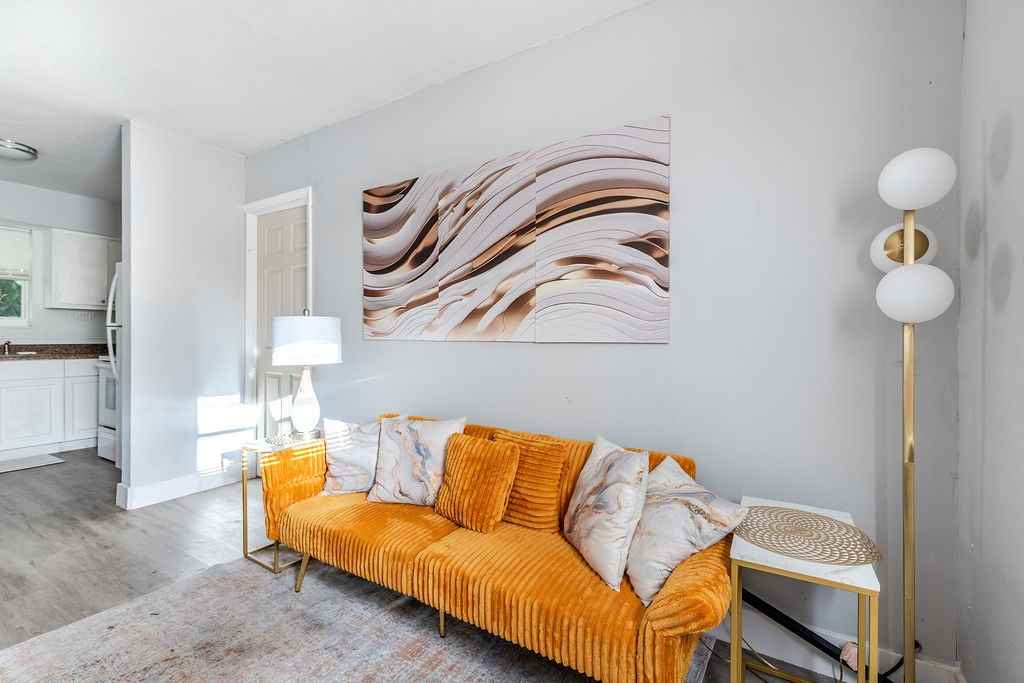 1826 Sherman St #1 - Photo 2 of 23