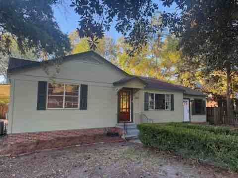 1313 Camp Street #1 - Photo 3 of 9