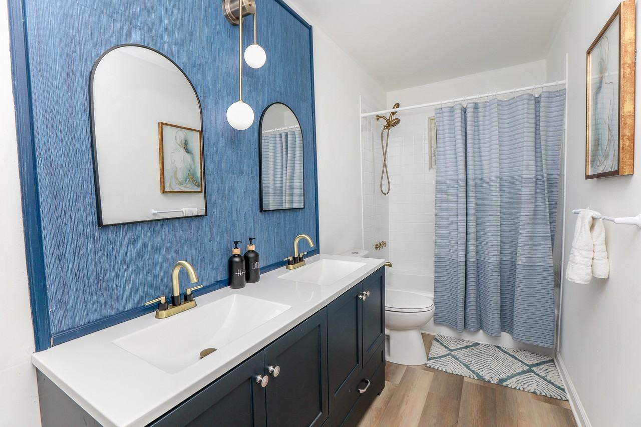 9512 18th Bay St #1 - Photo 6 of 9