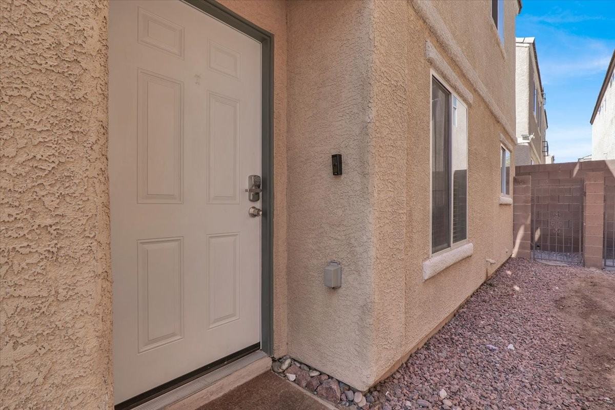 6909 Graceful Cloud Avenue #1 - Photo 3 of 33