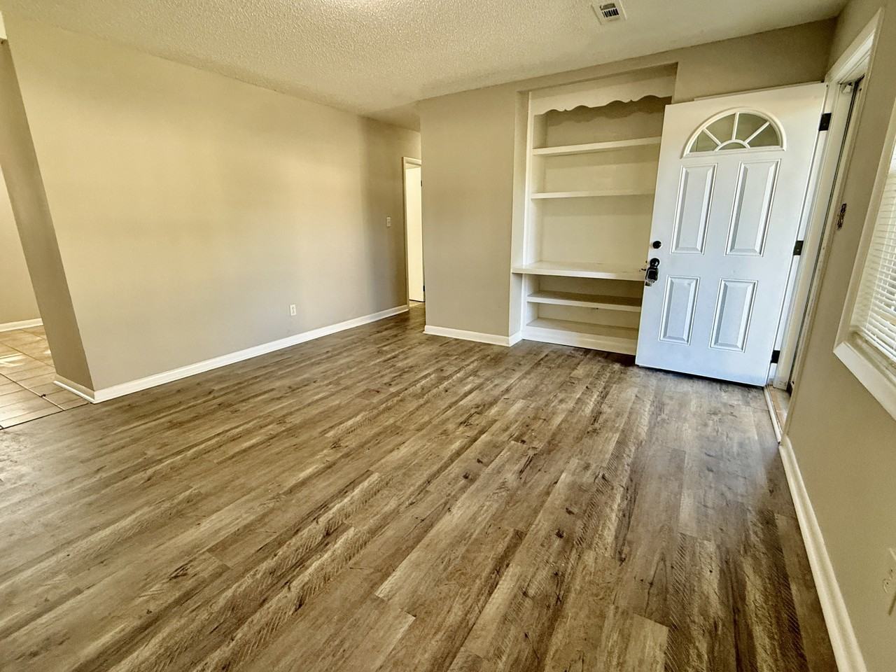 2432 Yorkshire Dr Sw #1 - Photo 3 of 18