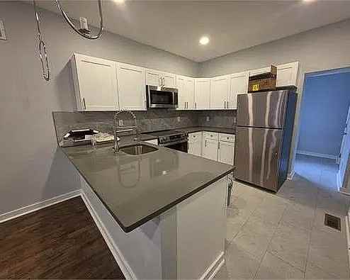 2605 Manton Street #1 - Photo 4 of 10