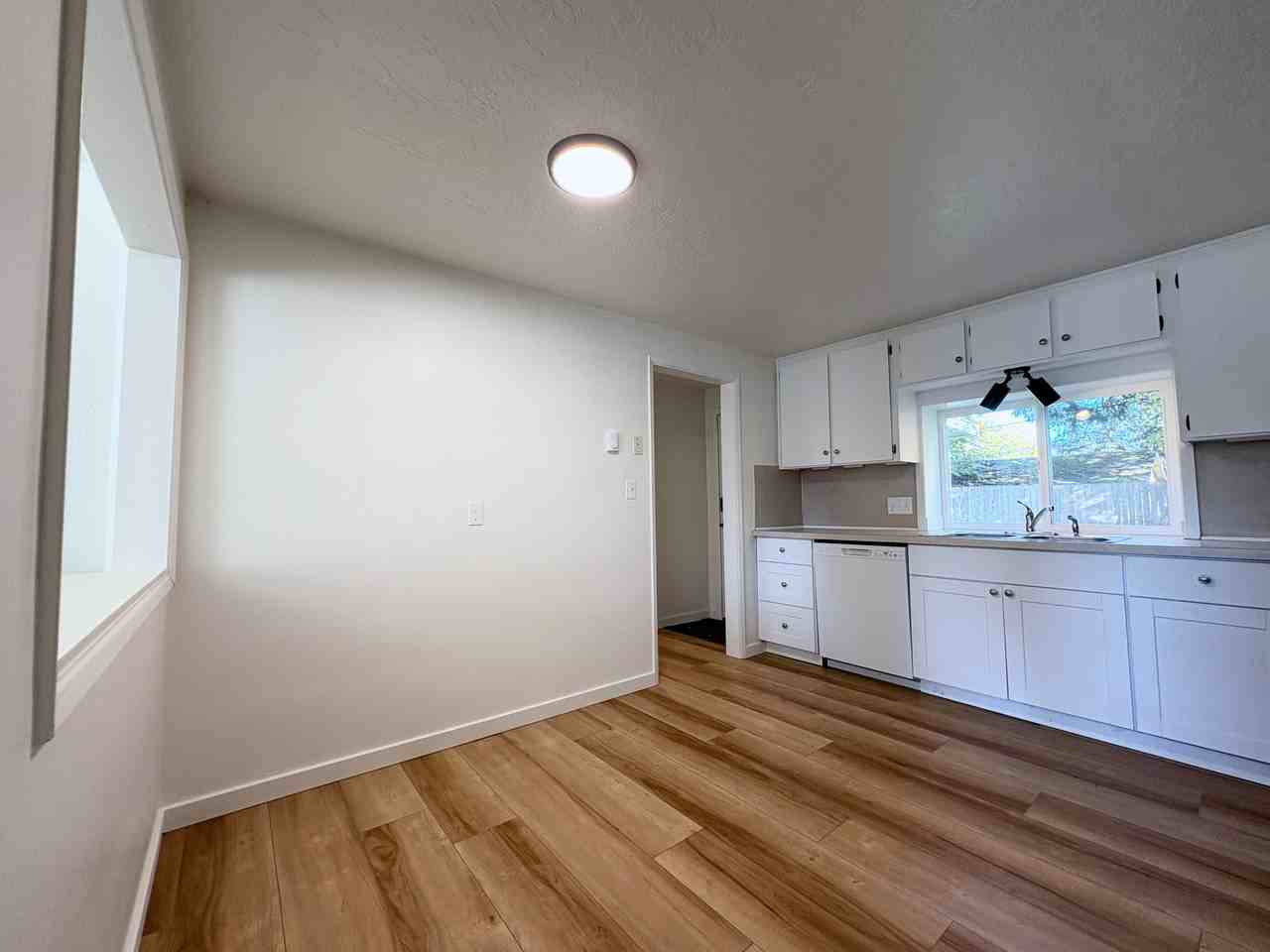 2835 Pearl St #1 - Photo 7 of 31