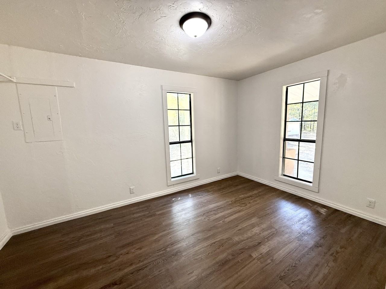 535 Woodlawn Dr #1 - Photo 6 of 21