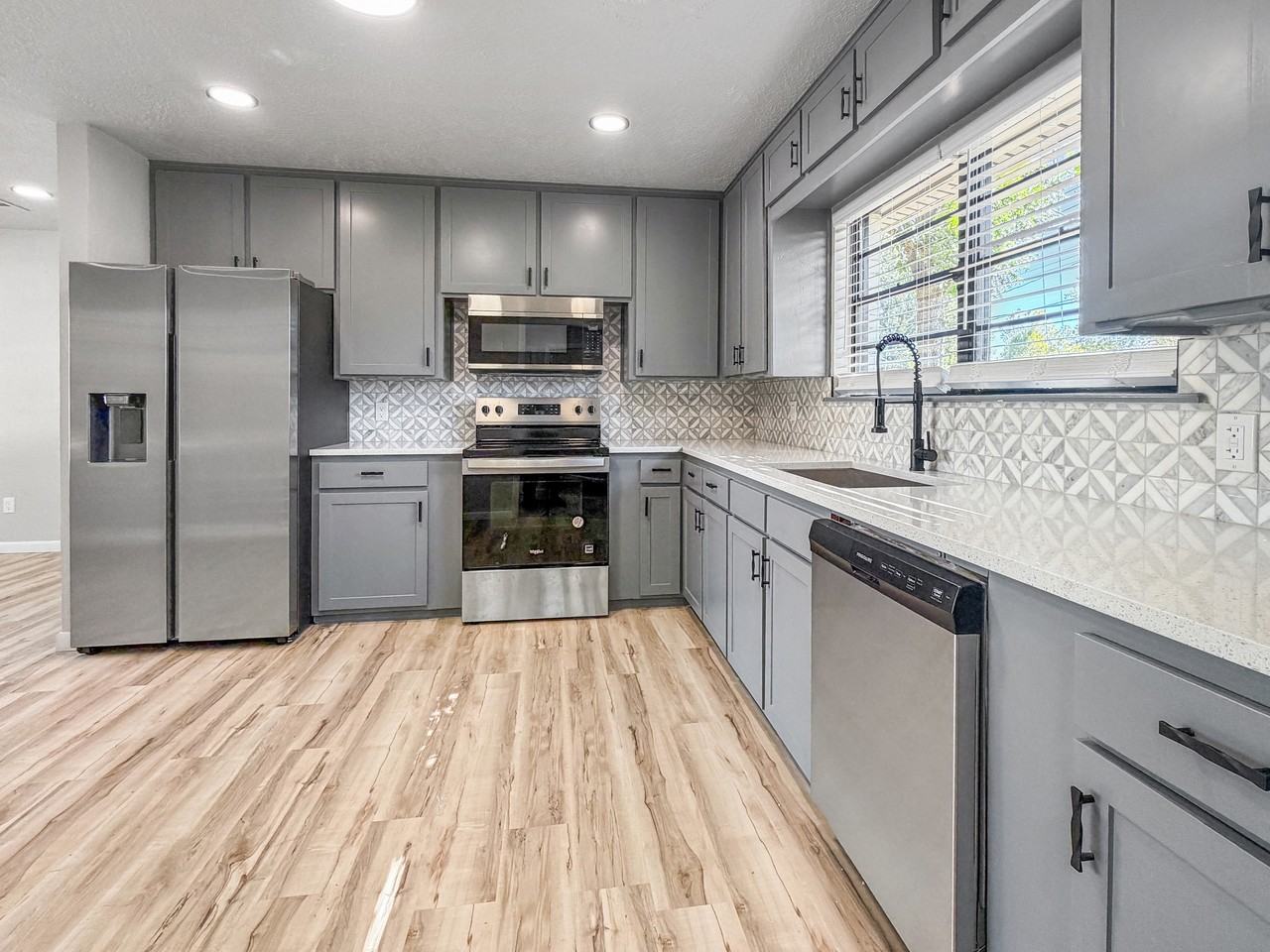 1702 West Boyd Street #1 - Photo 5 of 17