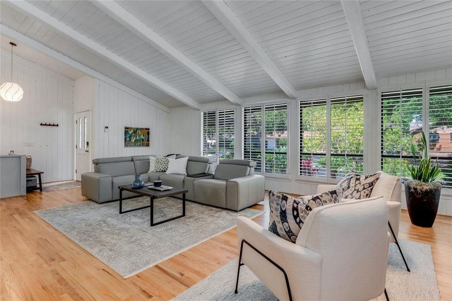 315 Sweet Bay Avenue #1 - Photo 2 of 26